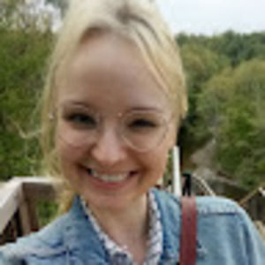 Meet your Posher, Jacqueline